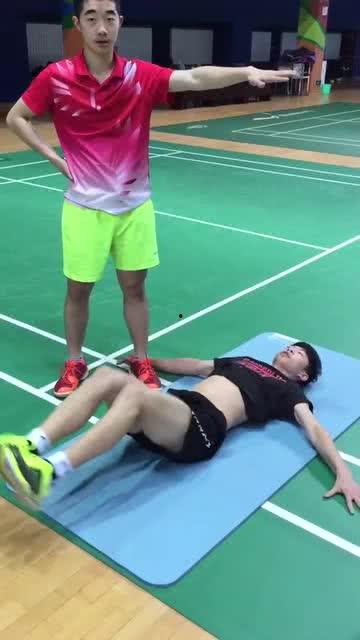 羽毛球力量训练方法视频,跟随视频高效提升击球力道