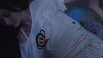 在路上生孩子视频,路上分娩的惊心动魄时刻